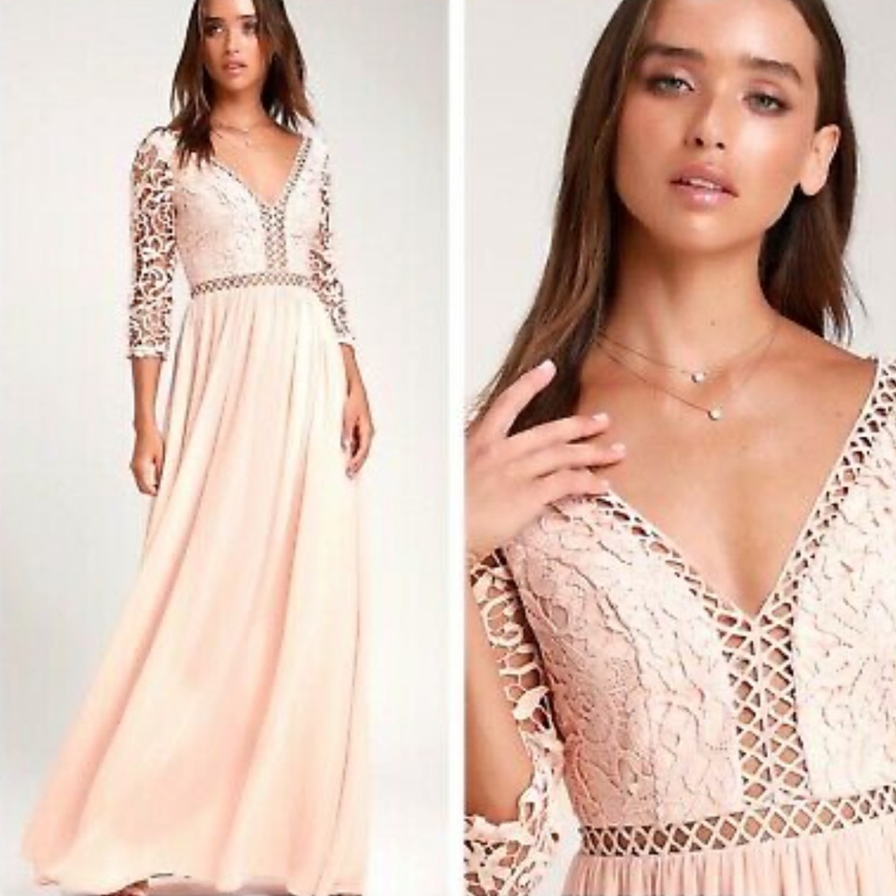 LULU’S AVALYNN LIGHT BLUSH V-NECK LACE CHIFFON FLOWY MAXI DRESS